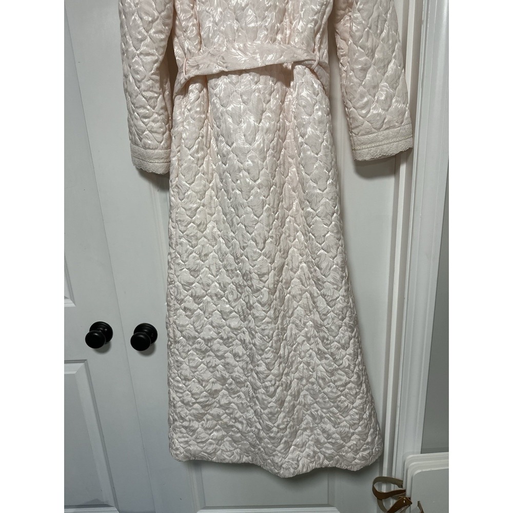 Christian Dior, Women's Vintage Quilted Bathrobe, Peach/Pink, 100% Polyester, M - Picture 9 of 12